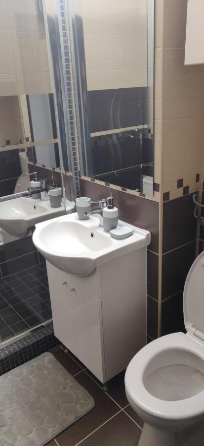 בראשוב Home Apartament מראה חיצוני תמונה