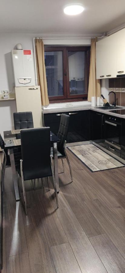 בראשוב Home Apartament מראה חיצוני תמונה