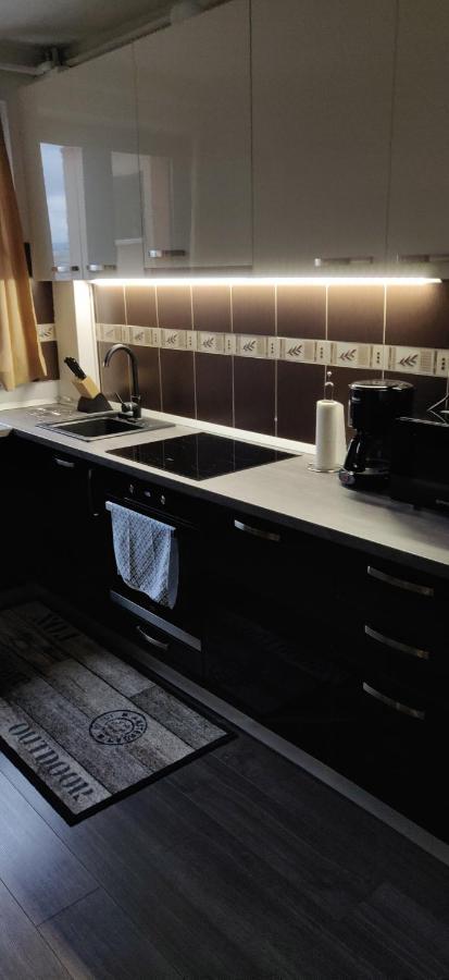 בראשוב Home Apartament מראה חיצוני תמונה